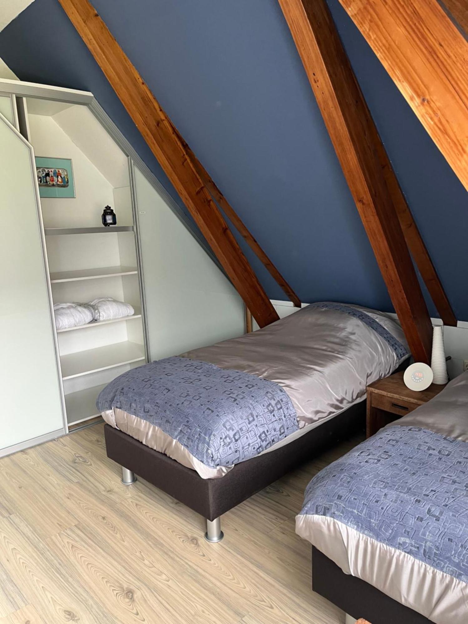 Het Schoolhuis Ferwerd Luaran gambar